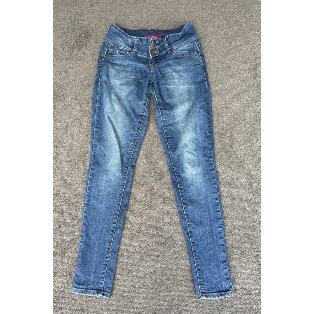 YMI WannaBettaButt Skinny Jeans Medium Wash Triple Button Size 3 Blue Denim